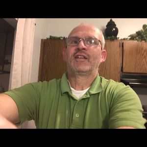 Meet your Posher, Troy